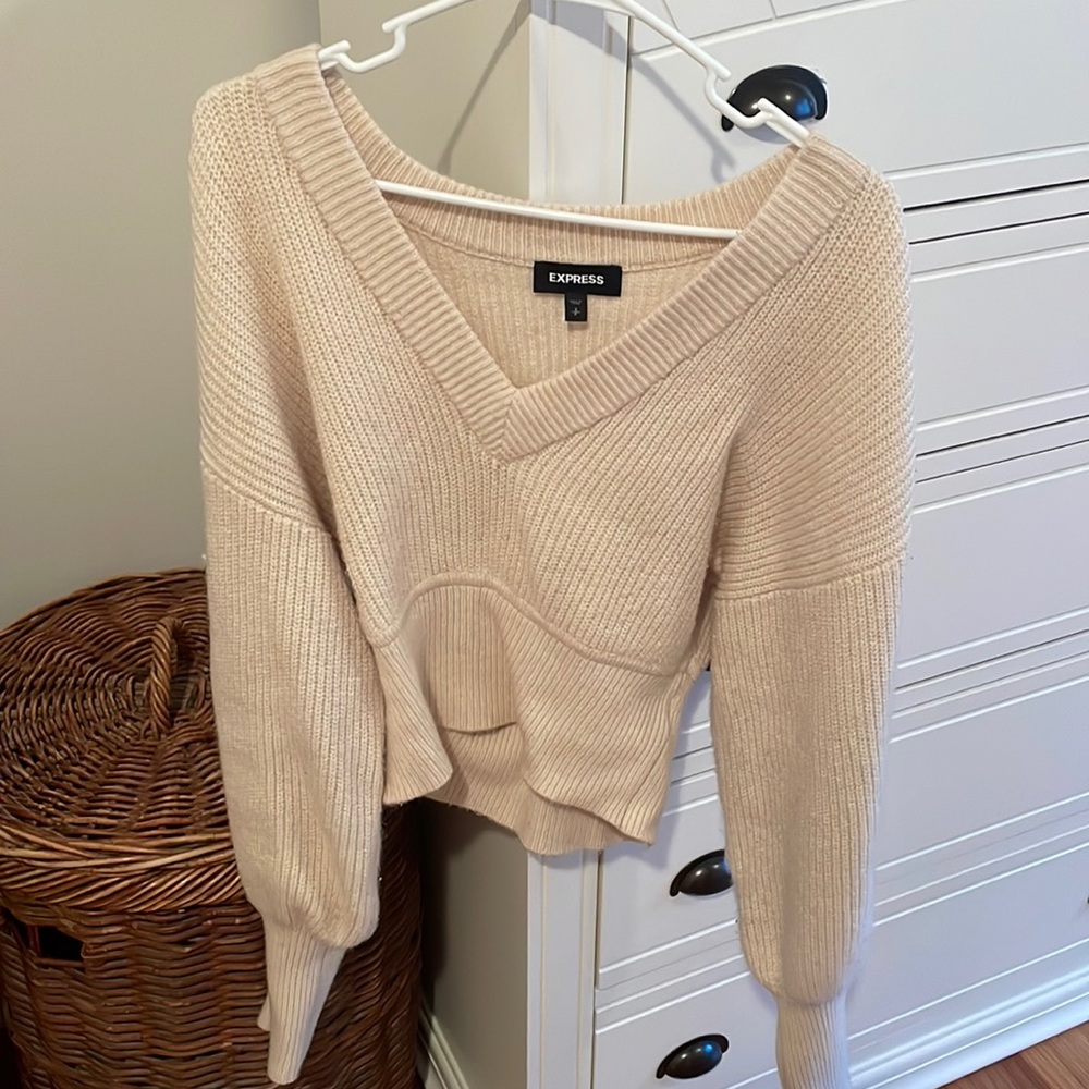 Express Puffer Sleeve Sweater